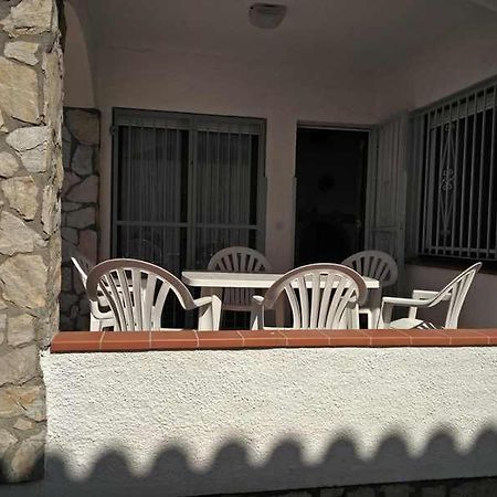 Villa Xalet Amb Jardi Empuriabrava Exterior foto