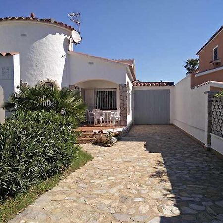 Villa Xalet Amb Jardi Empuriabrava Exterior foto